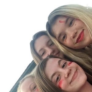 Meet your Posher, Lexi